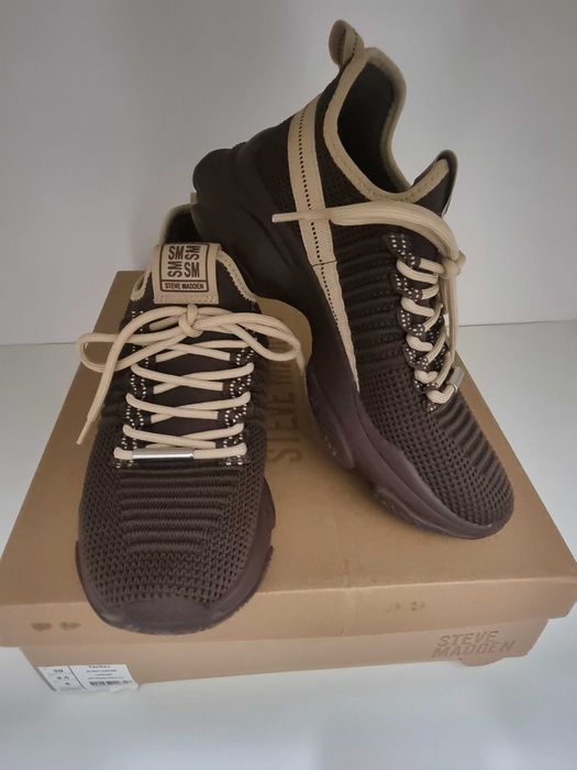 Спортни обувки Steve Madden