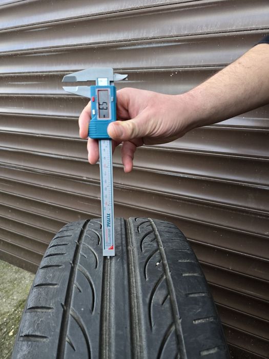 Летни гуми Hankook Ventus V12 evo2, 225/40/19