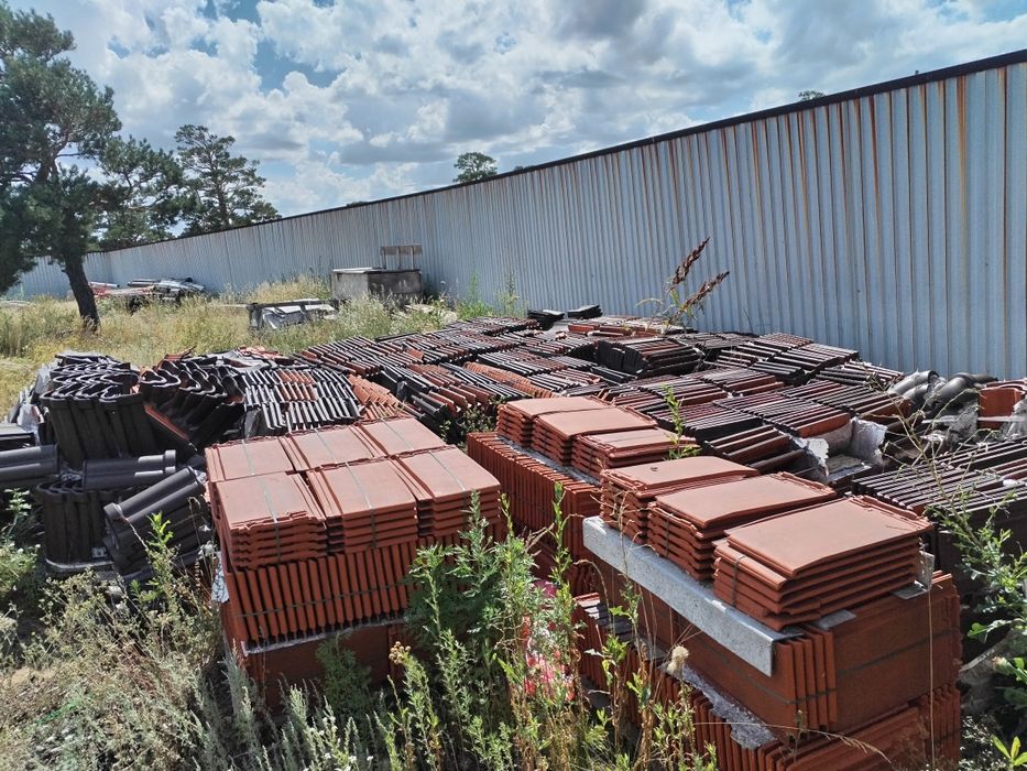 Керамическая черепица roben