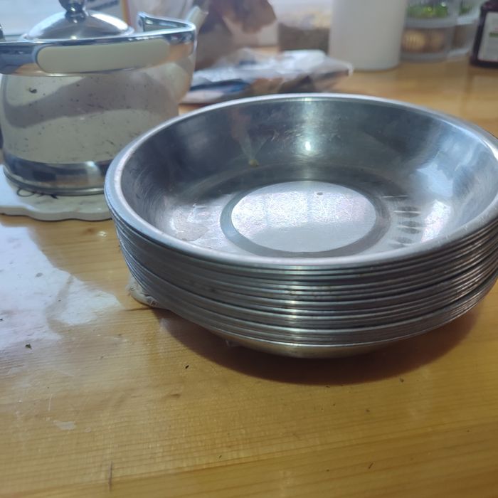 Железная миска. Продаю.