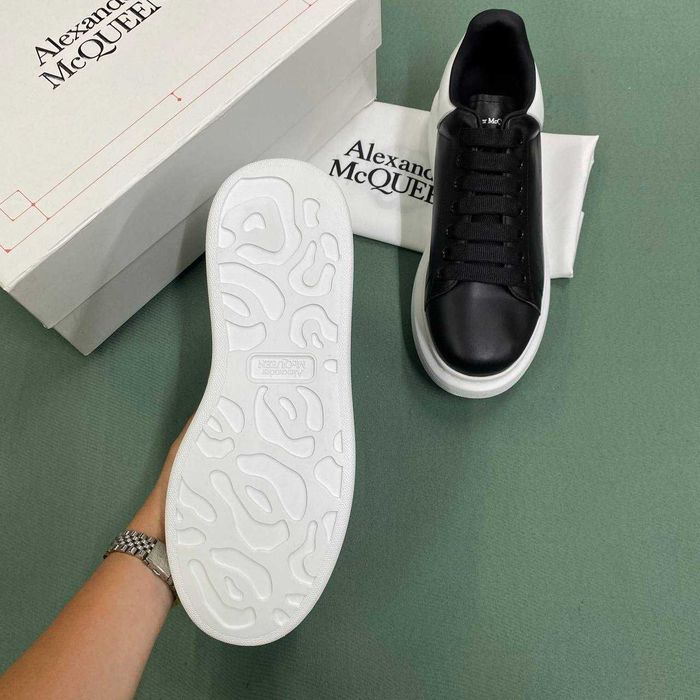 Adidasi Alexander Mc Queen l Produs NOU Premium din Piele - Full Box