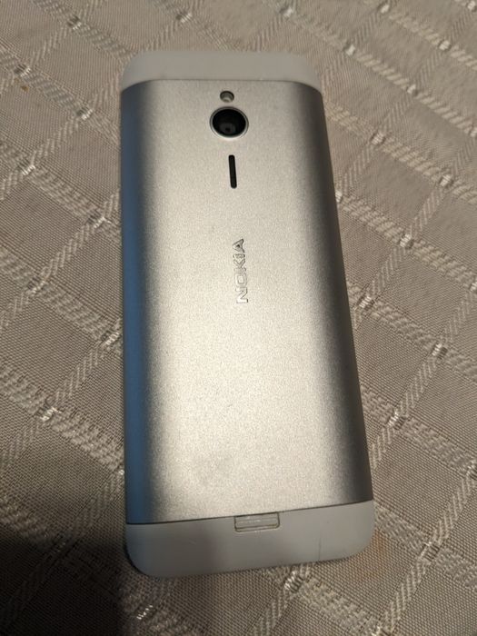 Телефон Nokia 230