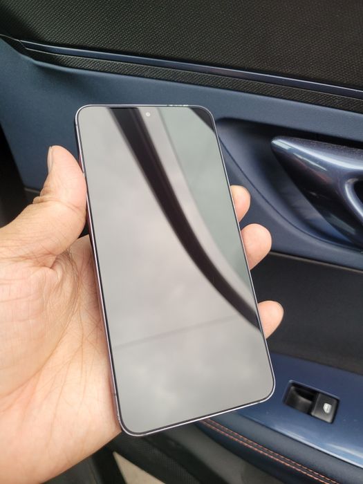 Samsung s22  5G 256gb