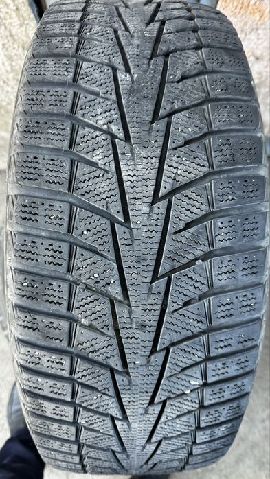 Шины Hankook 235/55R18