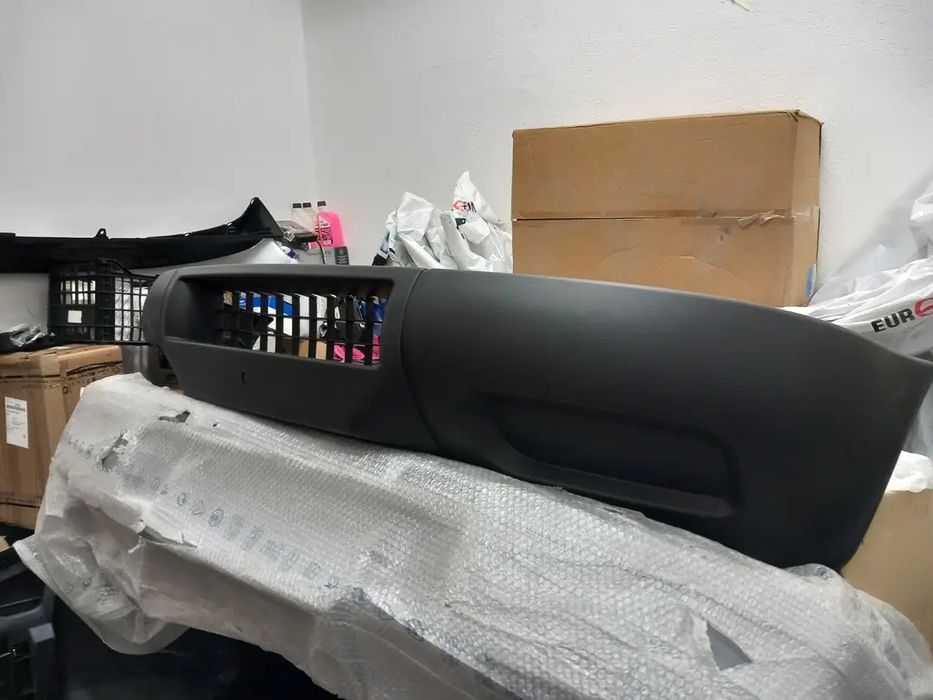 Bara fata iveco daily 1999 2006 NOUA fără gauri de proiectoare