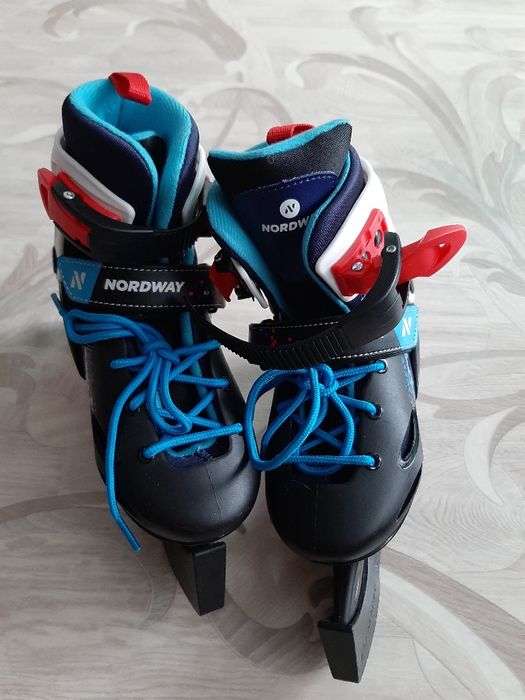 Продам коньки новые