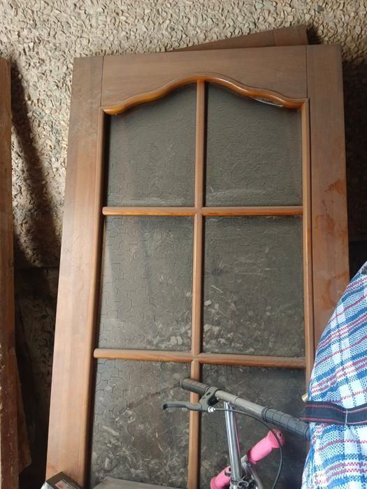 Үйден шыққан есіктер