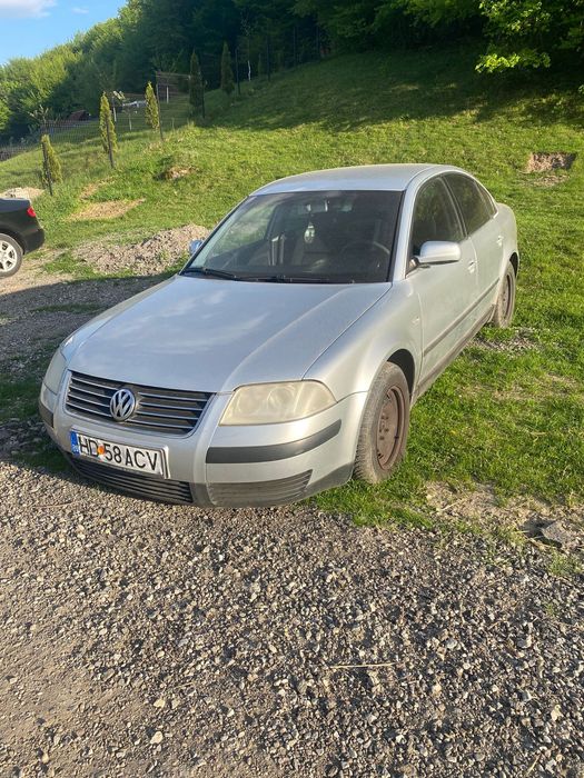 Volkswagen Passat b5.5 1.6 benzina!