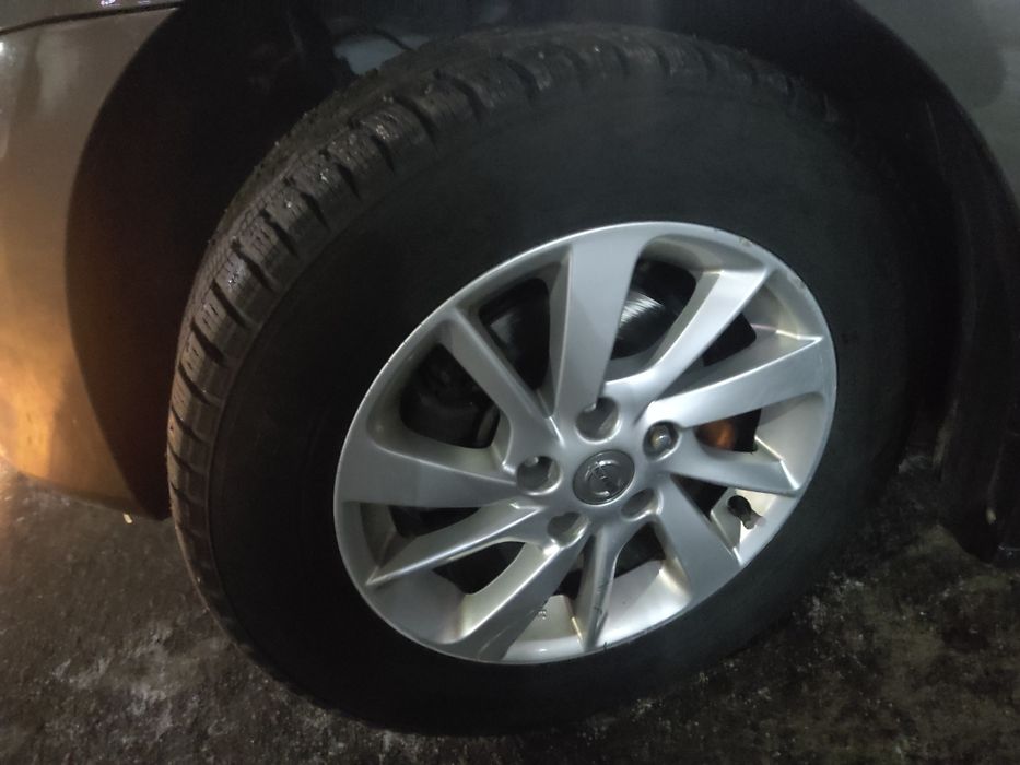 Продам шины с дисками