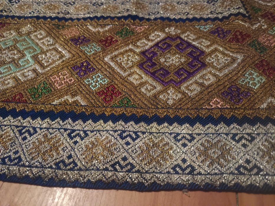 Vând Ie foarte veche 180 de ani