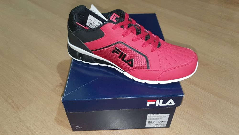 FILA adidași (in cutie, nefolositi)
