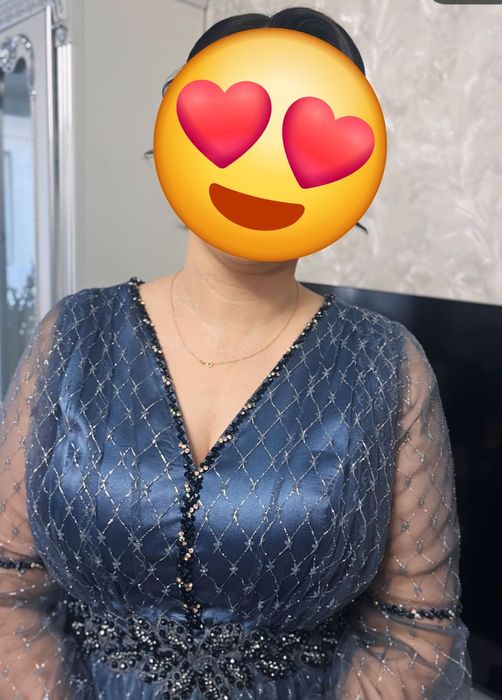 Шикарное вечернее платье