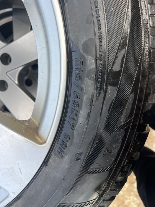 Гуми 215 65 17 Falken