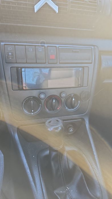 Продавам висок клас плеър JVC