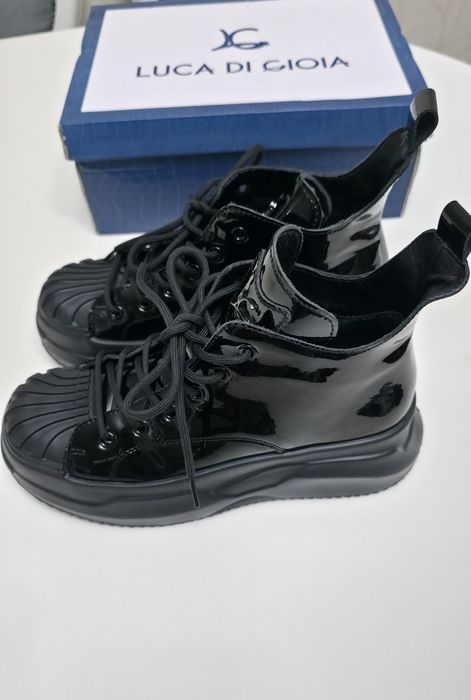 Sneakers femei negri din piele naturala lacuita Luca di Gioia