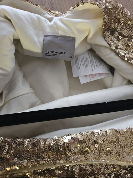 Официална, стилна рокля, с паети, Vero Moda