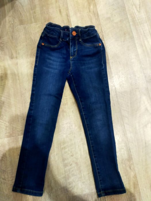 Джинсы на 5-6 лет