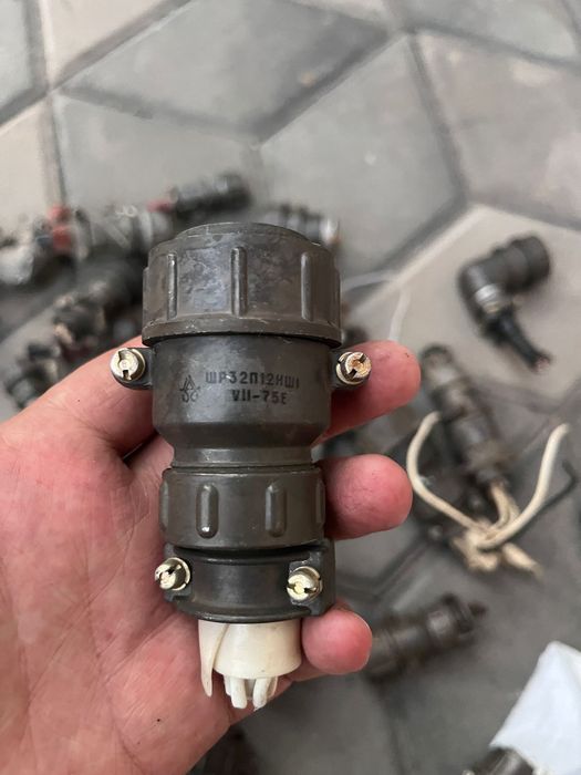 Принимаем радиодетали