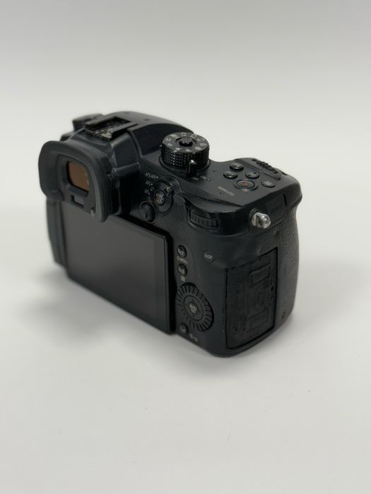 Фотоапарат Panasonic GH5 body
