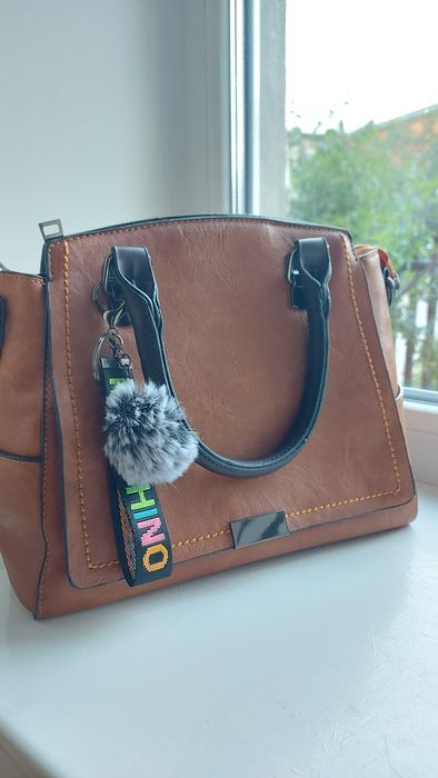 Продам сумку новая