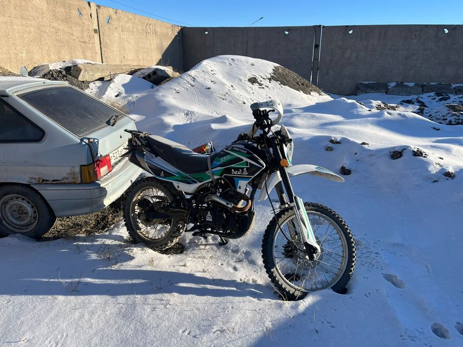 Продаю мотоцикл 250 куб