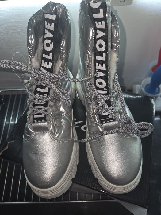 Ghere pentru zapada,  sky