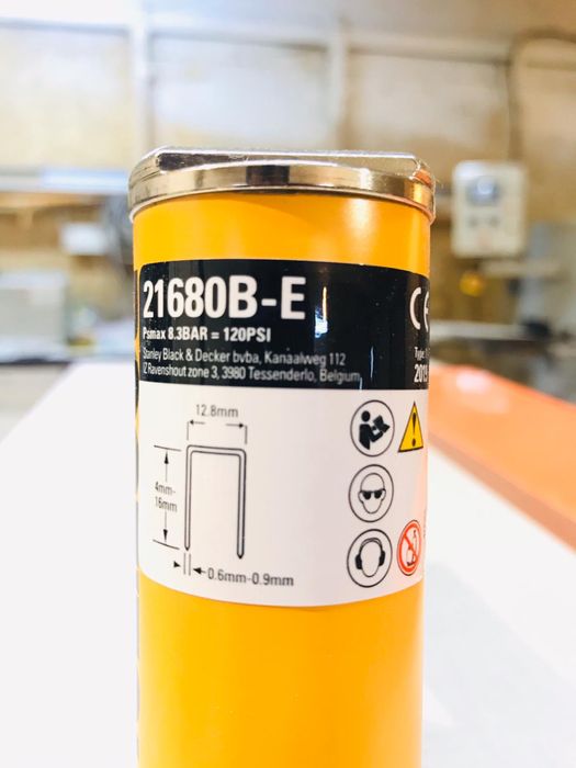 Capsator pneunatic profesional