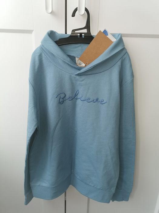 Нова блуза размер 8-9 години