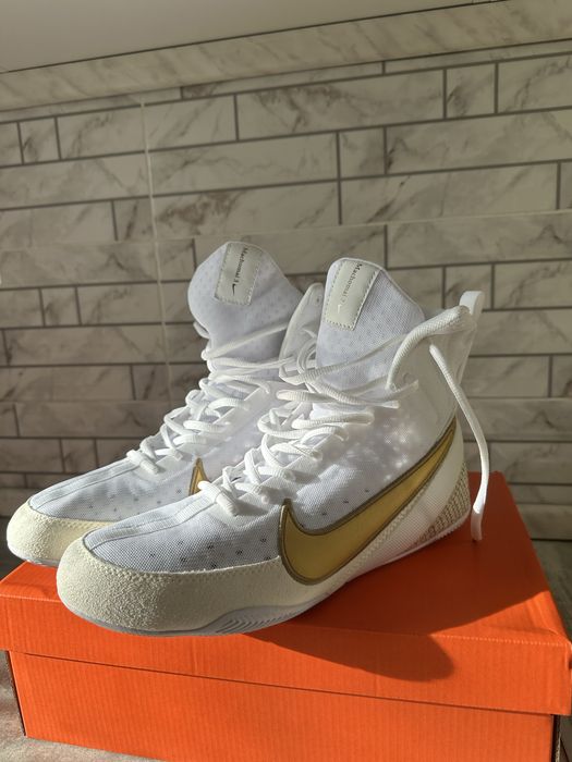 Боксерки мачумай