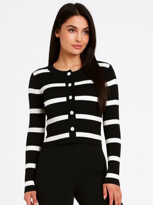 Ayollar va qizlar uchun klassik uslubda tikilgan kuz-qish u-n kardigan