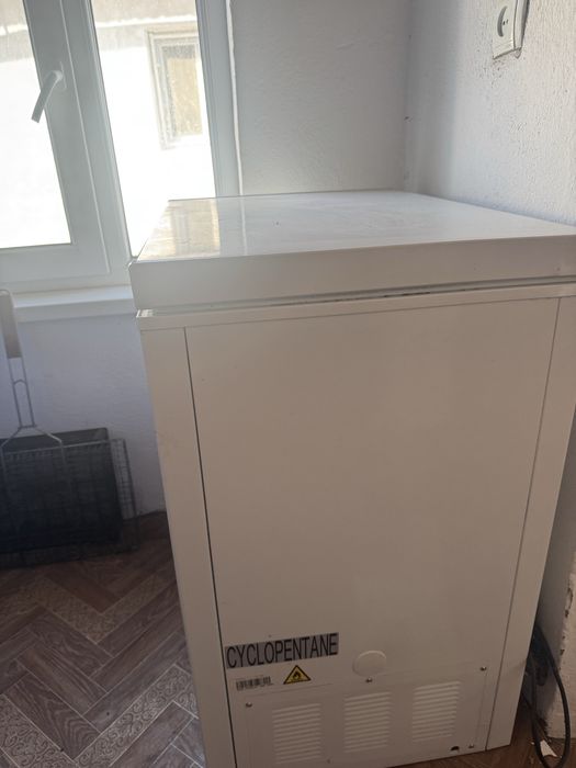 Продам морозильник почти новый