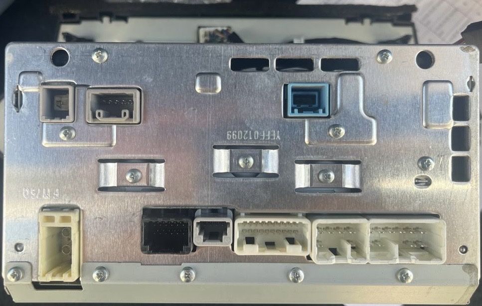 Автомагнитола Toyota Highlander