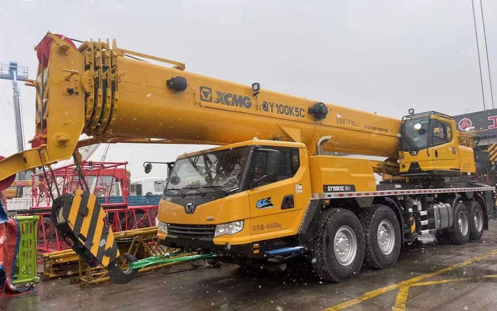 Янги автокран XCMG 100 тонна заводдан