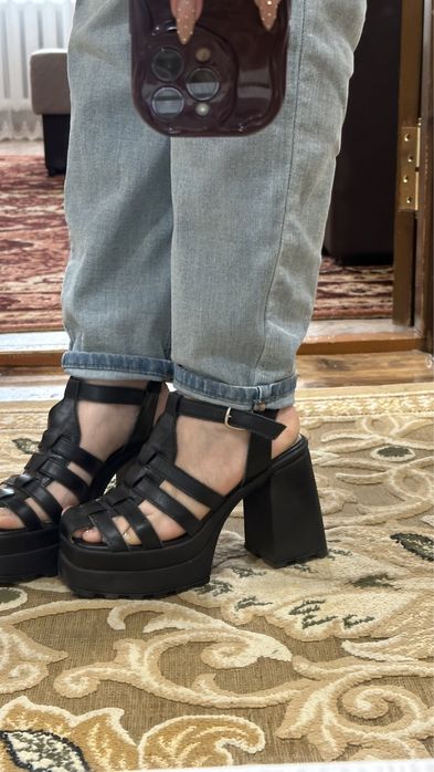 Босоножки обувь женская