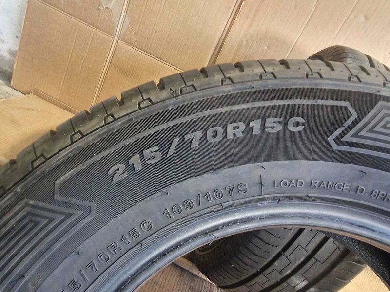 2 Minerva R15C 215/70
летни бусови гуми DOT3622