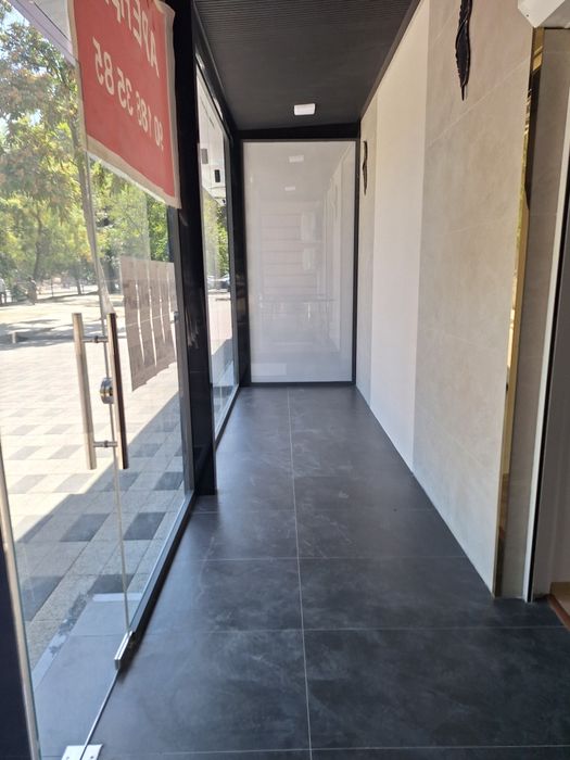 Сдаётся помещение по ул Шота Руставели (аския базар).