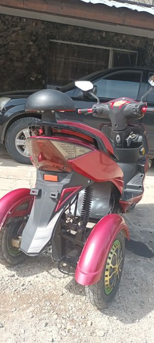 Електрическа триколка