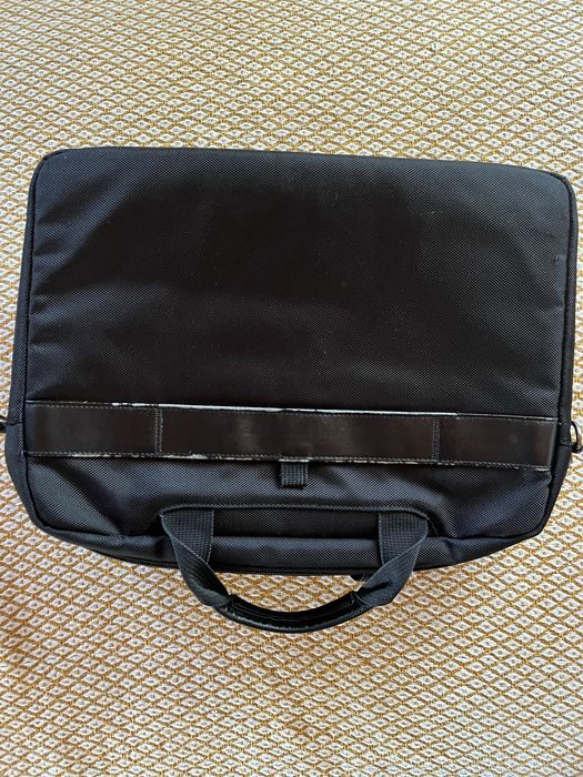 Чанта за лаптоп Lenovo