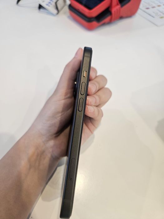 iPhone 15, использовался месяц
