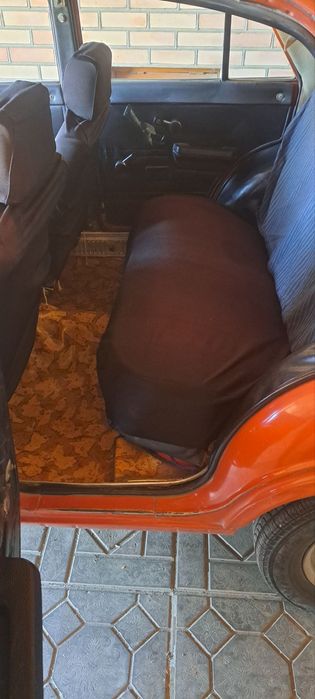 Москвич 412 сотилади