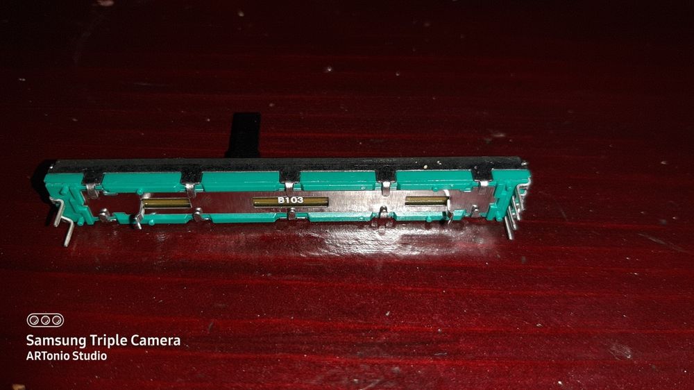 Потенциометър-10кom,стерео линеен