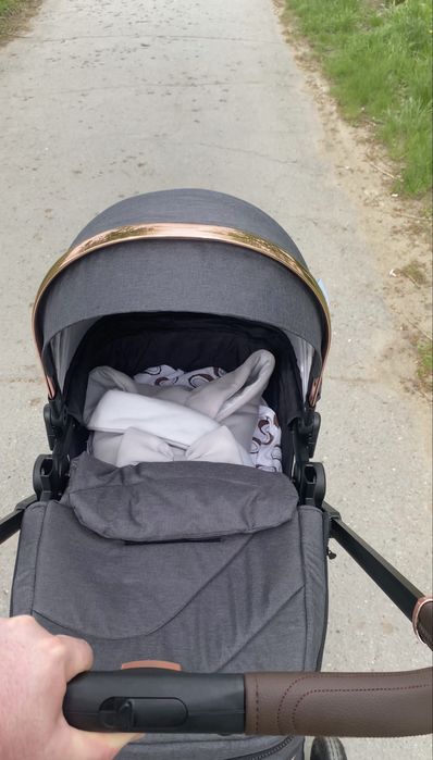 Продам детскую коляску в хорошем состоянии