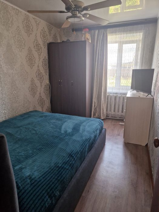 Продам трехкомнатную квартиру