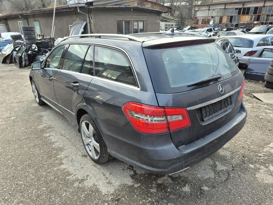 Mercedes W212 E350 306кс M276 AMG пакет теглич автоматик НА ЧАСТИ!