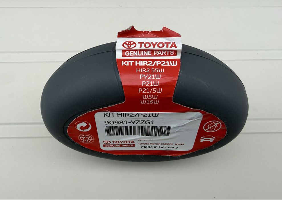 Оригинален сет резервни крушки за Toyota / Тойота