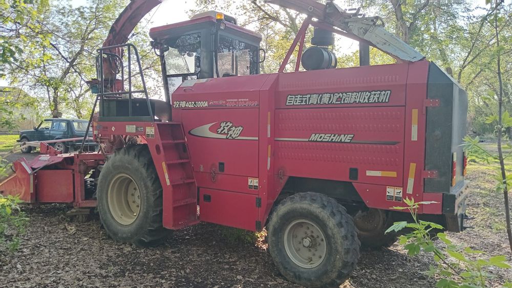 Комбайн для Силоса