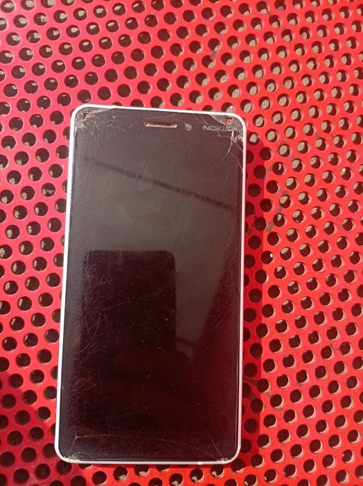 Telefoane pentru piese