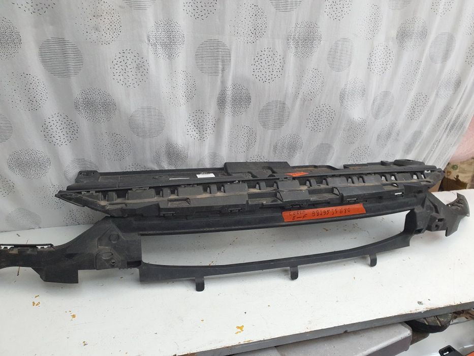 Очиларка преден панел Opel Corsa E Opel corsa F