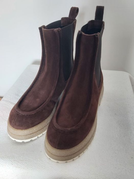 Трицветна ботуши Furla велур