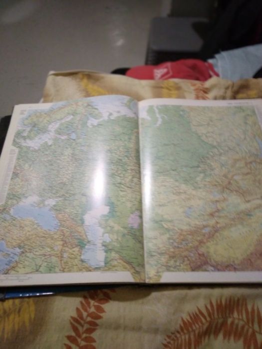 Atlas  legând du mode.1990